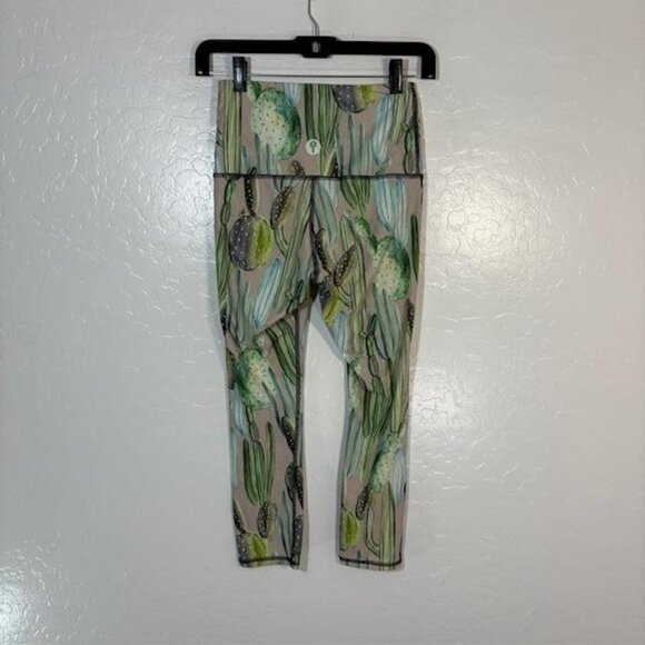 Yoga Democracy Leggings Womens XS Cactus Print High Rise Made in USA Recycled - Picture 3 of 9